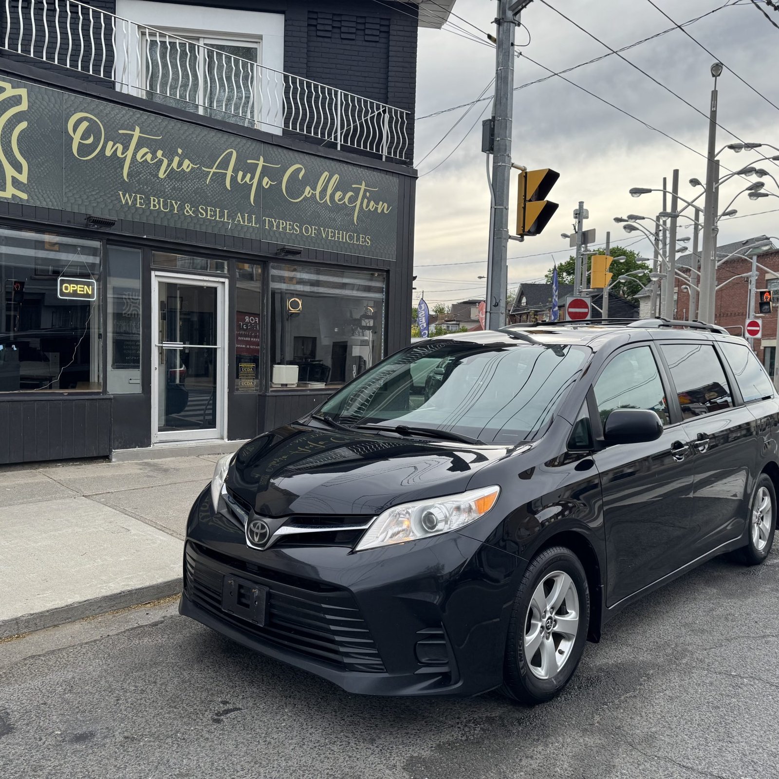 2018 TOYOTA SIENNA !!! LE !!! 8 SEATER !!! RADAR CRUISE !!