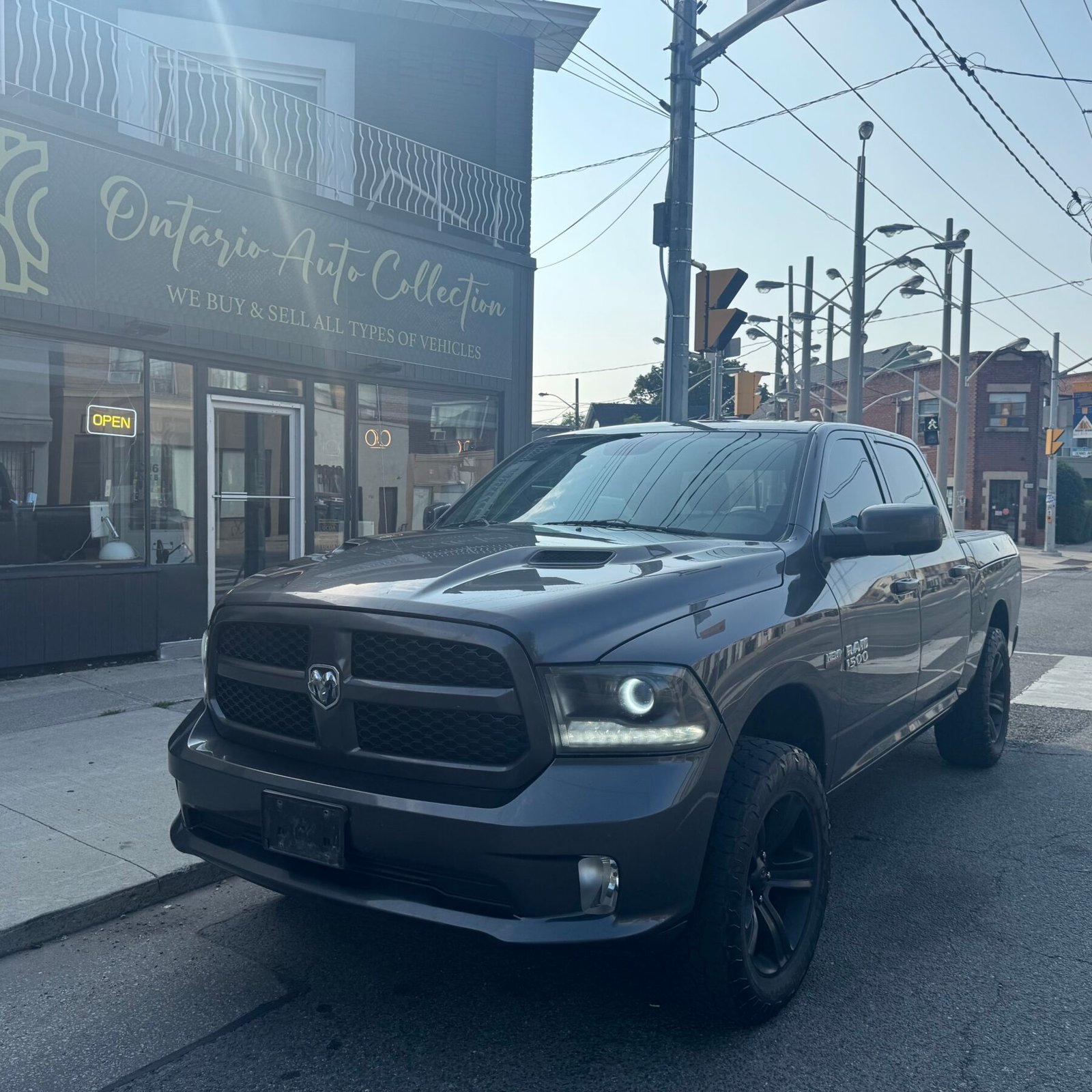 2016 RAM 1500 !!! SPORT !!! RAM BOXES !!! CLEAN TITLE !!!